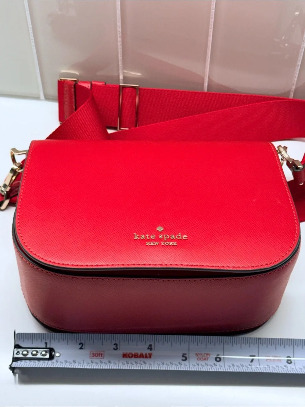 Kate Spade New York Madison Saffiano leather Crossbody with Gold Hardware